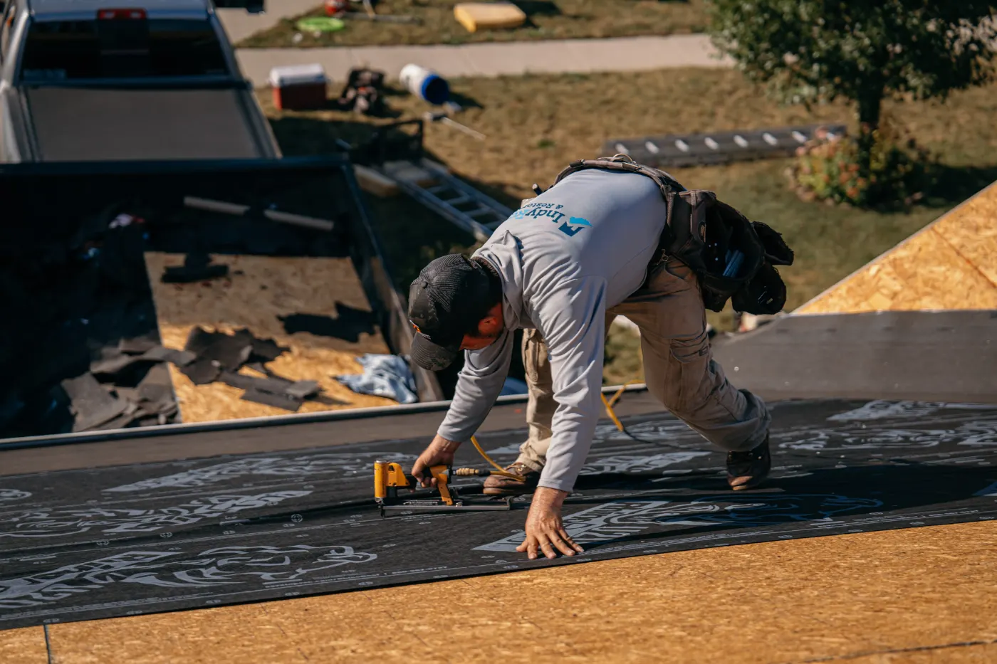 Manufacturer-certified roof installation in Greens Fork